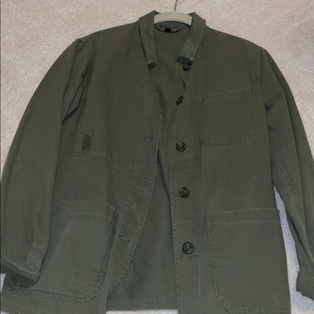 never worn, green jacket